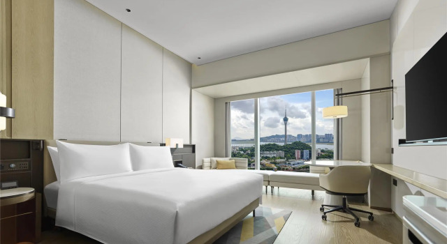 Номер Deluxe с видом на море Hilton Zhuhai