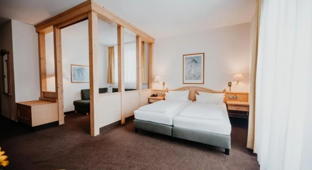 Полулюкс Sonnenhotel Hoher Hahn