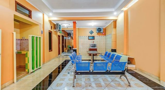 Hotel O near Ahmad Dahlan University formerly Endrayanti Inn, Rezervovat Hotel 3hvězdičkové hotely v Yogyakarta Province, 3*