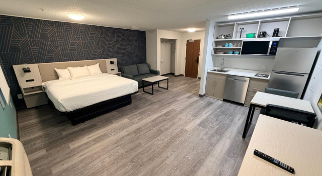 MainStay Suites Indianapolis Northwest - College Park