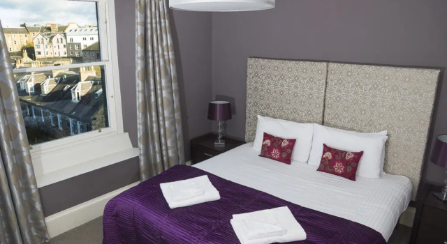 Capital Residence, Boek Hotel Hotels in Edinburgh met parkeren, Parkeren