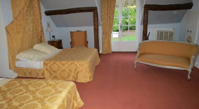 Domaine de Montaigu, Varaa Hotelli  