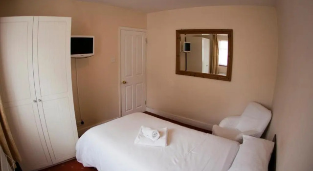 Номер Standard Brentwood Hotel & Apartments