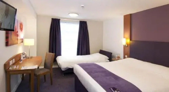 Premier Inn Birmingham Central East, Забронировать Отель Отели Бирмингема с завтраком, рядом с Battle of the Gods and Giants, Завтраки