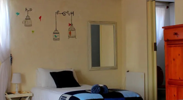 Sandpiper Guest Cottages, Reservar Casa de hóspedes Hotéis em Mossel Bay com pequeno-almoço, Café da manhã