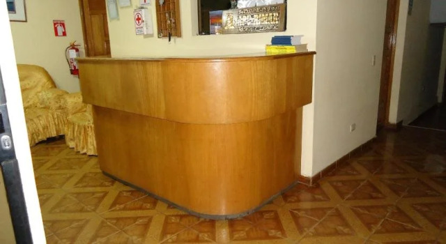 Hostal Apurimak, Rezerwuj Hotel Puno Peru, w pobliżu Puno Cathedral