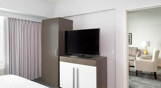 Двухместный люкс c 1 комнатой Hampton Inn Philadelphia Center City-Convention Center