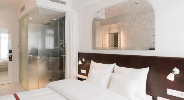 Номер Lovely Ruby Coco Hotel Dusseldorf by IHG