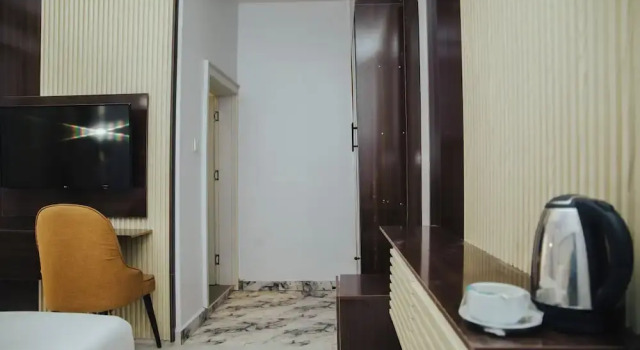 The Rock Aparthotel
