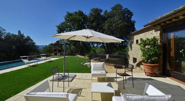 Villa Paradiso - Happy Rentals, Buchen Sie Villa Hotels in Elsa-Tal mit Parkplatz, Parkplätze