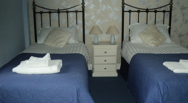 Grove House Guest House, Забронировать Гостевой дом Телфорд Шропшир
