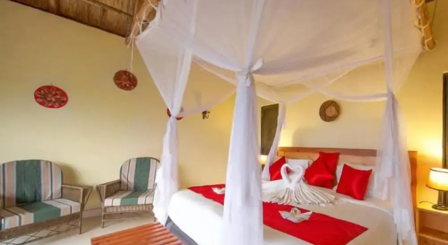 Ihamba Lakeside Safari Lodge, Varaa Hotelli All inclusive -hotellit kohteessa Western Uganda, All Inclusive