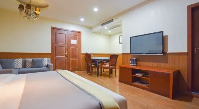 Люкс Premier Yihao Smart Hotel (Tongliang Longcheng Avenue)
