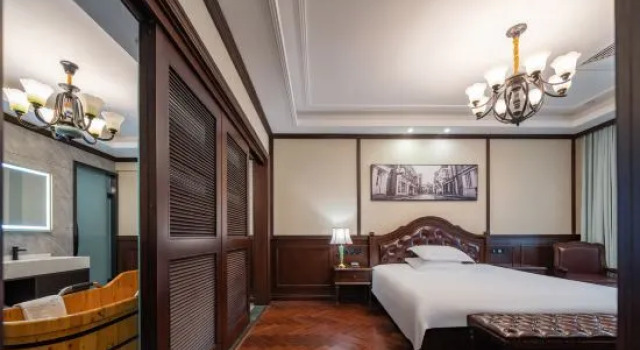 Люкс Business Biaoli Minguo Hotel (Dazong Lake Dongjin Shuicheng)