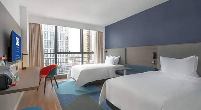 Трёхместный номер Standard Holiday Inn Express Mianyang Jiangyou