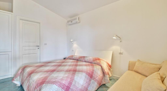 Trezene Village, Buchen Sie Aparthotel Castellabate Cilento Coast