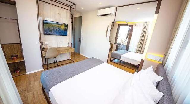 Апартаменты с 4 комнатами с балконом и с видом на город Central Comfort Tirana-By Green Terrace