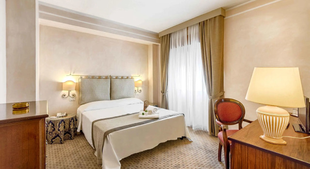 Двухместный номер Standard Colonna Palace Hotel Mediterraneo
