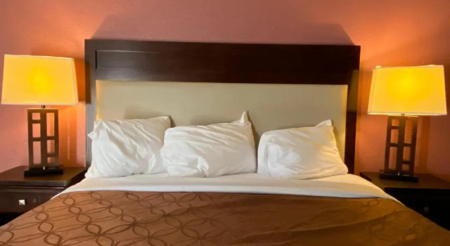 Номер Standard Express Inn