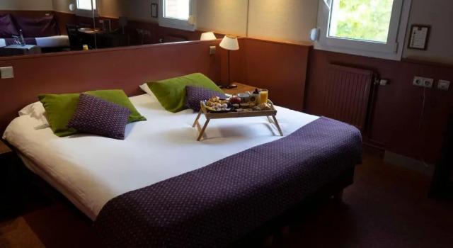 Семейный люкс The Originals City Complexe Ascotel Lille Métropole