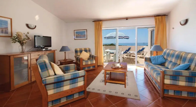 Апартаменты Seaview Apartments