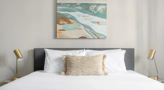 Chicago | Family Ready 2BD/2BA River North Apartments, Забронировать Апартаменты/квартира Апартаменты Чикаго, рядом с Мемориал ветеранов Вьетнама в Чикаго, Апартаменты/квартира