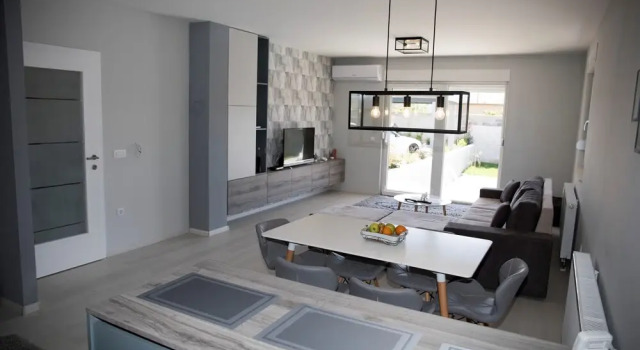 Holiday Home Iris, Забронировать Отель Благадж Федерация Боснии и Герцеговины