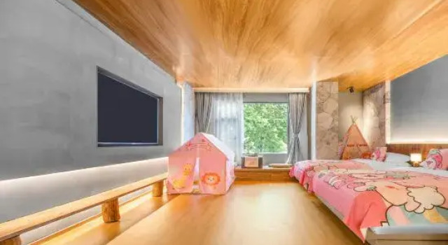 Семейный тент Xiaoqi Art Hotel (Nanjing Wutong Museum  Avenue)