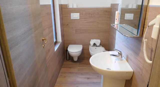 Четырёхместный номер Standard Hotel Vescovi