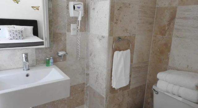 Полулюкс Deluxe Suites Havre