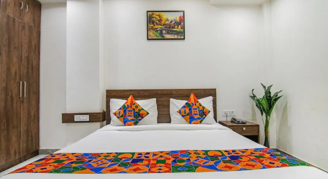 Номер Deluxe FabHotel Moro Rohini Sector 4