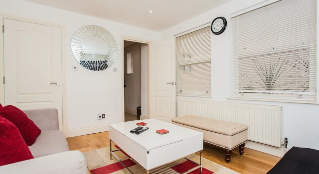 Stunning, Bright & Airy 1 Bed in Paddington, Забронировать Отель Отели Лондона 3 звезды, рядом с Serpentine Gallery, 3*