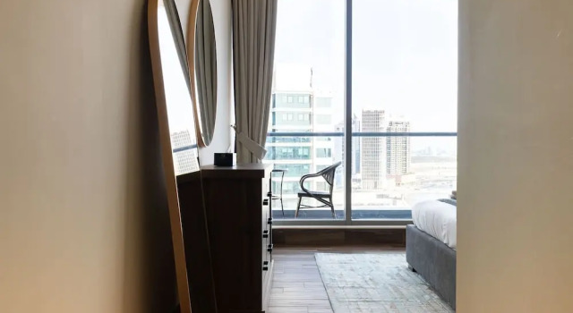 Amazing 2Br 2Ba Canal View at Businessbay, Забронировать Апарт-отель Апарт-отели Эмирата Дубая, рядом с Al Wajeha Al Maeyah Marine Transport Station, Апарт-отель