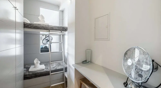 Charming Appt - 1bd/4p- sea View - Antibes Centre, Забронировать Апартаменты/квартира Апартаменты Антиб, рядом с Antibes Archaeology Museum, Апартаменты/квартира