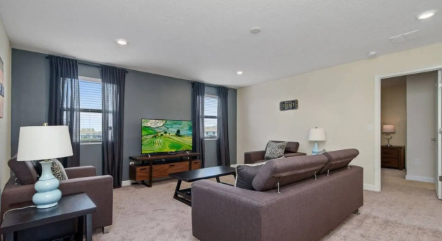 Splendid home with private pool and game room near Disney