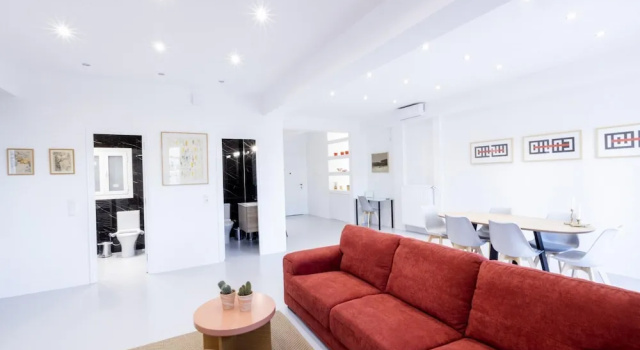 Апартаменты Beautiful 2 Bdrm apt in Athens