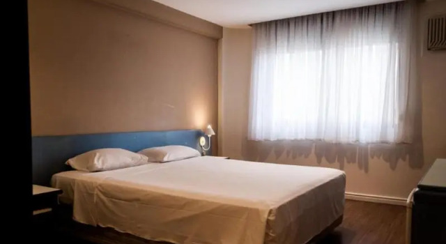 Номер Classic Master Express Alberto Bins - 200 metros do Hospital Santa Casa