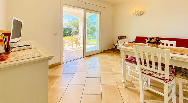 Nice Home in Lu Fraile With Outdoor Swimming Pool and 4 Bedrooms