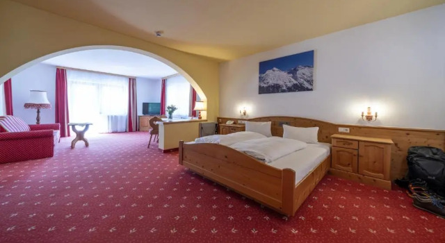 Полулюкс с балконом Hotel Similaun