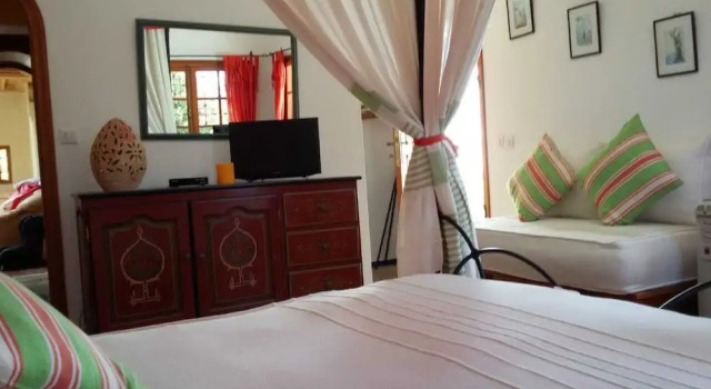 Dar Jasmin, Prenota Hotel Assila 