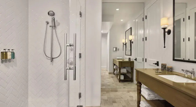 Четырёхместный номер Deluxe Hotel Yountville