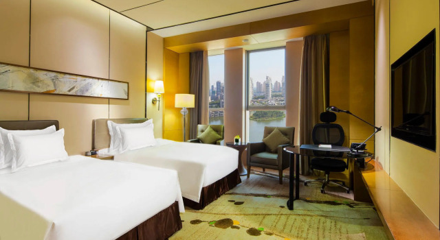 Номер Standard Crowne Plaza Tianjin Meijiangnan by IHG