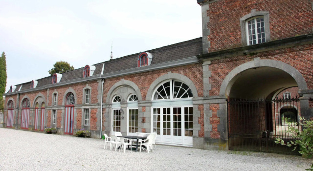 Elegant Castle Stay, Havelange