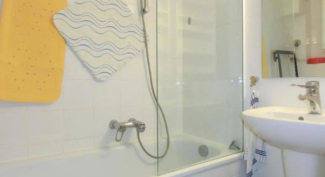 Ferienwohnung Nr 6, Meersburg, Bodensee, Reserva ahora Hotel Hoteles en Baden-Wurtemberg con aparcamiento, Aparcamiento