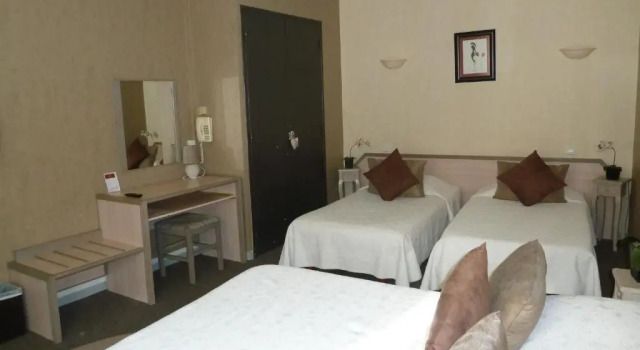 Номер Standard Hotel Restaurant Le Commerce