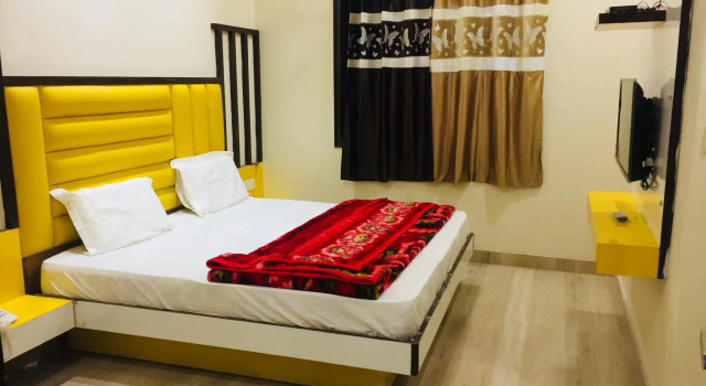 Hotel Tushar Continental, Забронировать Отель Отели Нью-Дели с завтраком, Завтраки