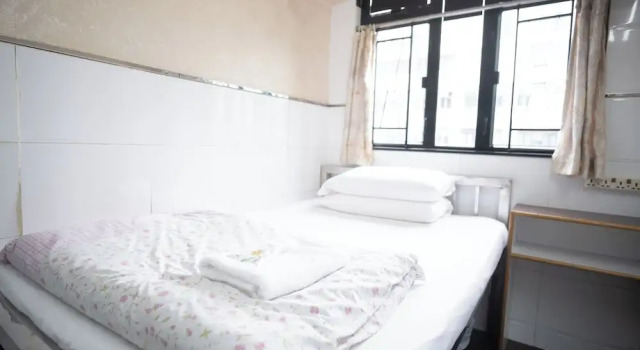Hollywood guesthouse, Забронировать Гостевой дом Коулун Гонконг, рядом с Джордан