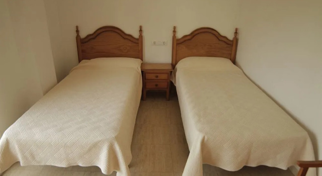 Villa De Madrid Apts, Book Villa Villaer i Costa Brava, Villa