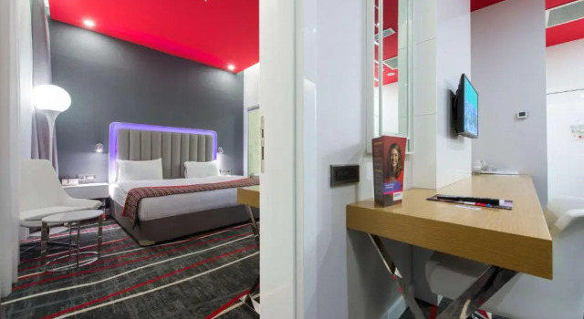 Полулюкс Park Inn by Radisson Ankara Cankaya