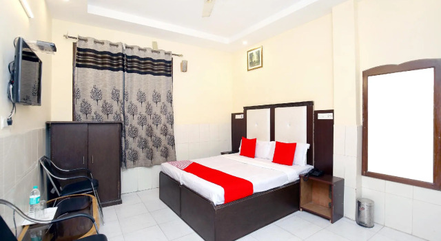 Hotel Surya Palace